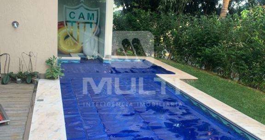 Casa em condomínio fechado com 4 quartos à venda no Jardins Barcelona, Uberlândia 