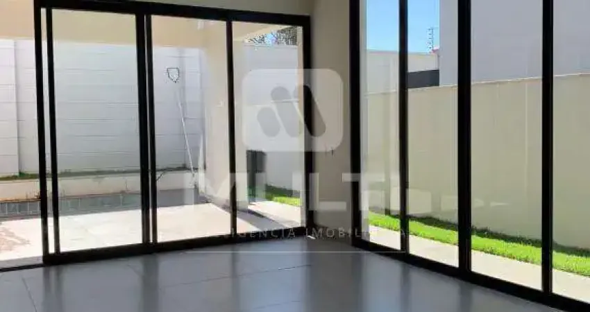 Casa em condomínio fechado com 4 quartos à venda no Alphaville, Uberlândia 