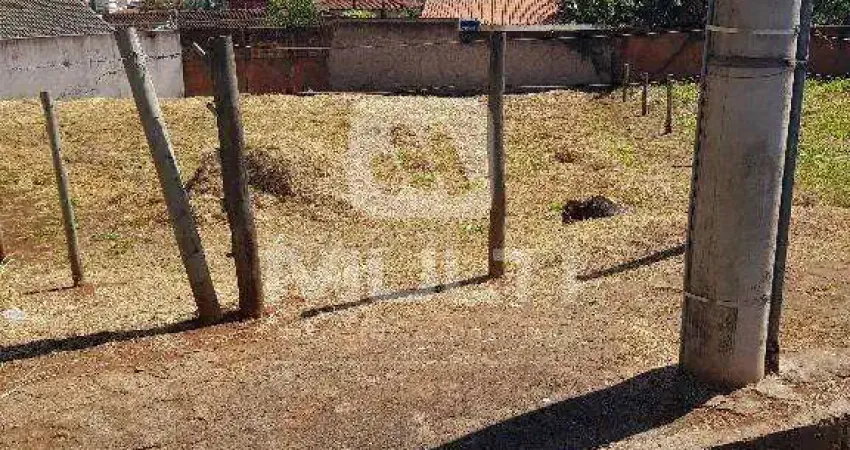 Terreno comercial à venda no Vigilato Pereira, Uberlândia 