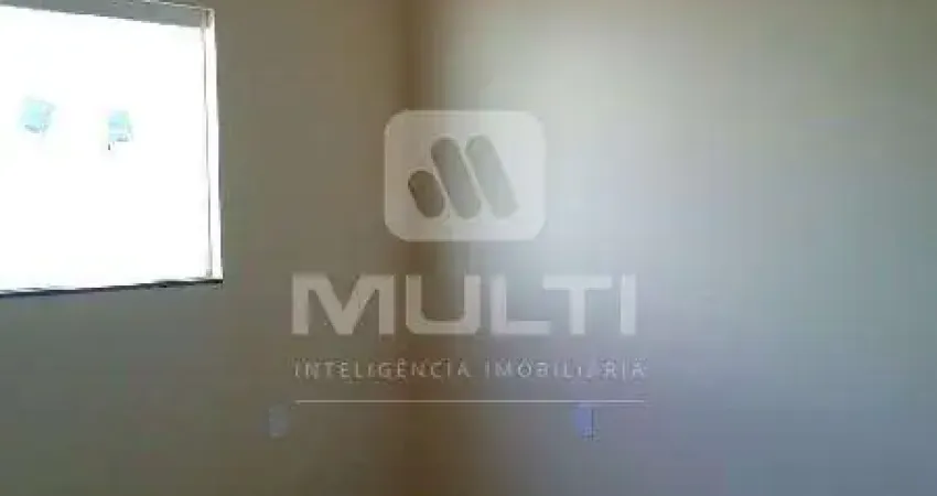 Casa com 3 quartos à venda no Pampulha, Uberlândia 