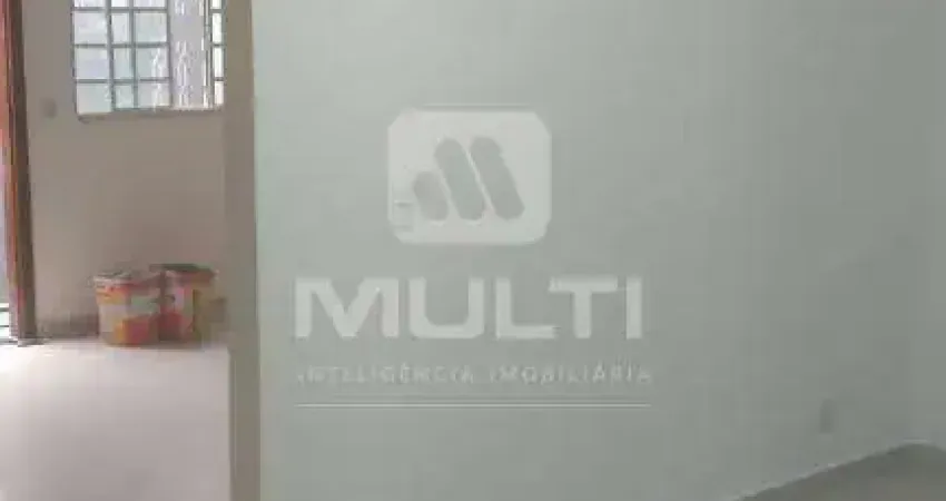 Casa com 3 quartos à venda no Centro, Uberlândia 