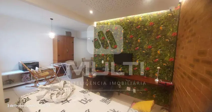 Casa em condomínio fechado com 3 quartos à venda no Tubalina, Uberlândia 
