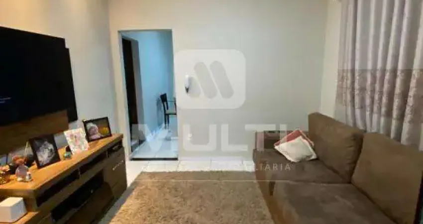 Casa com 3 quartos à venda em Laranjeiras, Uberlândia 