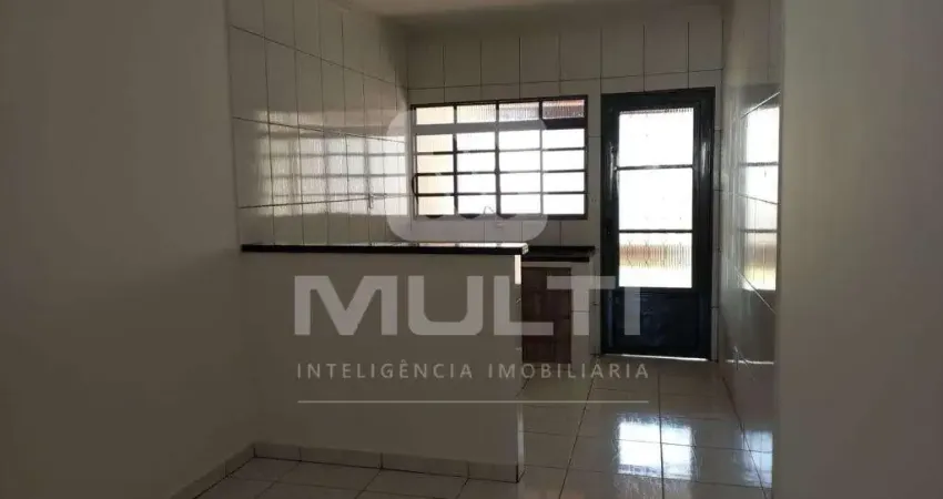 Casa com 3 quartos à venda no Jardim das Palmeiras, Uberlândia 