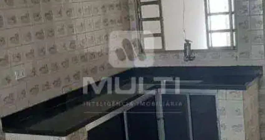 Casa com 3 quartos à venda no Martins, Uberlândia 