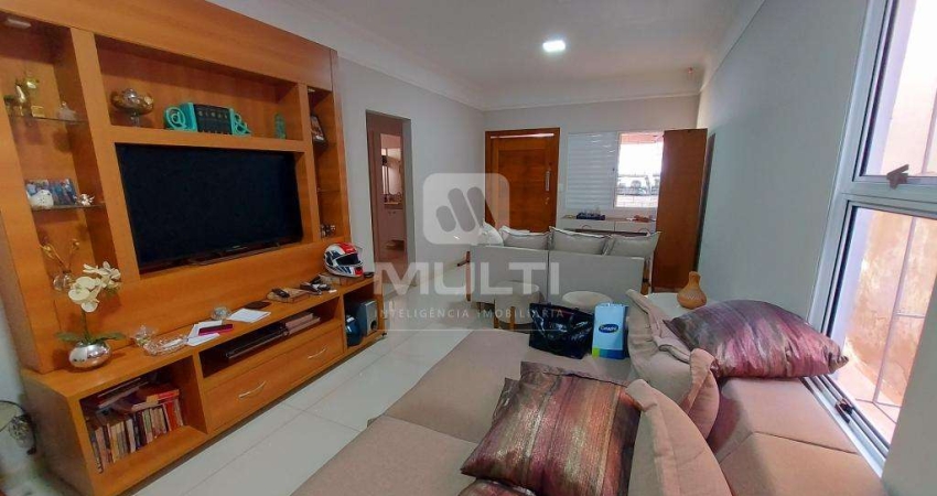 Casa com 3 quartos à venda no Santa Mônica, Uberlândia 