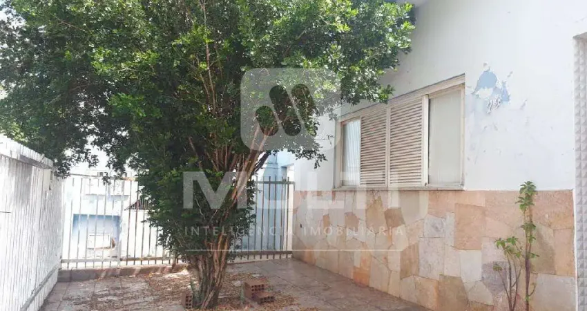 Casa com 5 quartos à venda no Martins, Uberlândia 