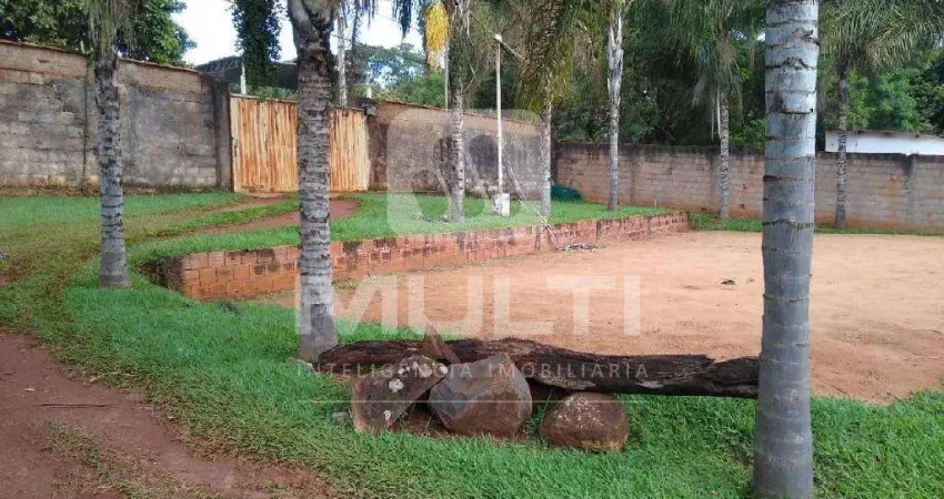 Chácara / sítio com 3 quartos à venda no Chácaras Tubalina e Quartel, Uberlândia 