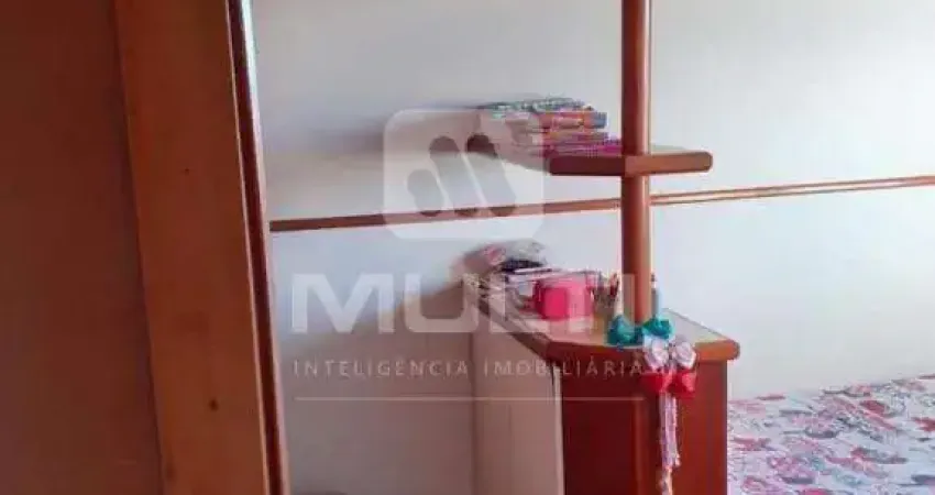 Apartamento com 3 quartos à venda no Osvaldo Rezende, Uberlândia 
