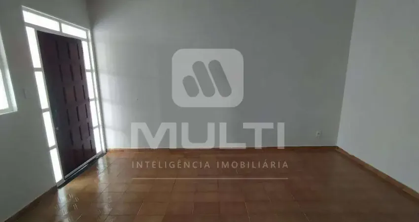 Casa com 4 quartos à venda na Cidade Jardim, Uberlândia 