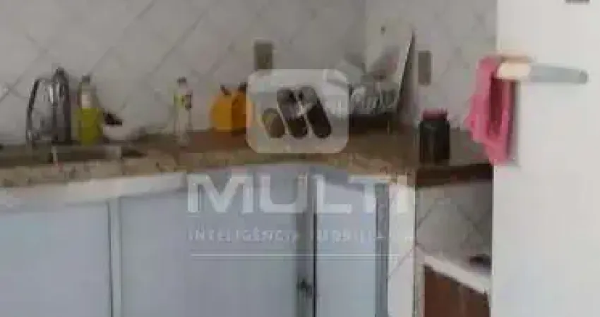 Casa com 3 quartos à venda na Cidade Jardim, Uberlândia 