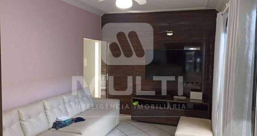 Casa com 3 quartos à venda no Custódio Pereira, Uberlândia 