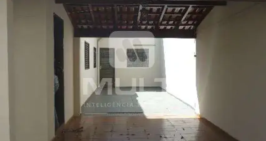 Casa com 3 quartos à venda no Santa Mônica, Uberlândia 