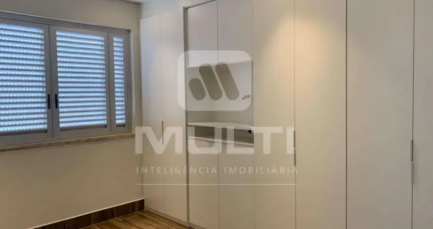 Casa em condomínio fechado com 3 quartos à venda no Grand Ville, Uberlândia 