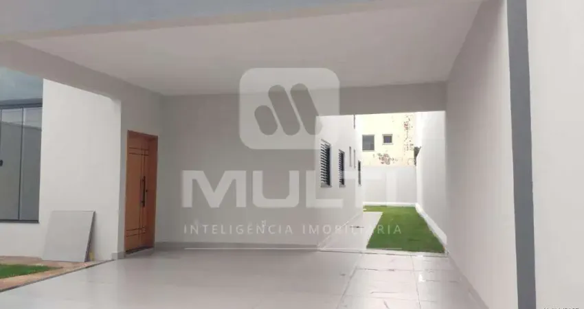 Casa com 3 quartos à venda no Jardim Holanda, Uberlândia 