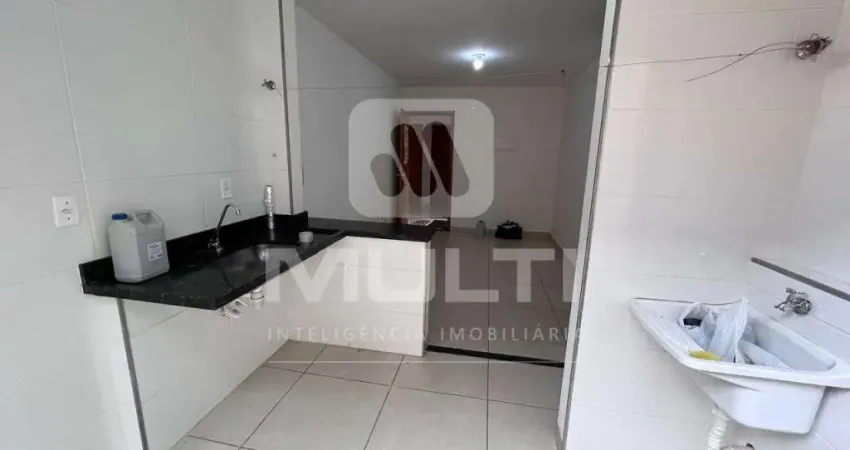 Apartamento com 2 quartos para alugar no Jardim Ipanema I, Uberlândia 