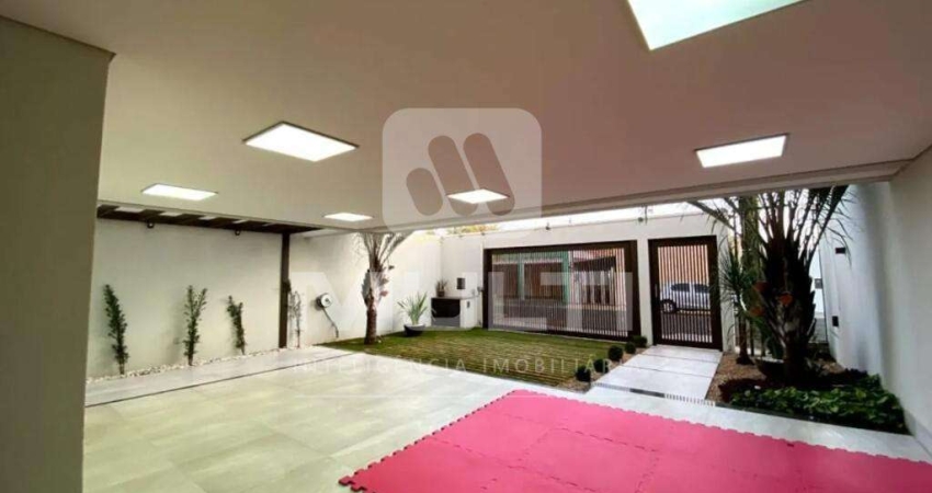 Casa com 3 quartos para alugar na Nossa Senhora Aparecida, Uberlândia 
