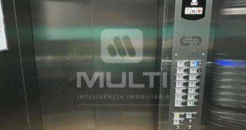 Apartamento com 2 quartos para alugar no Centro, Uberlândia 