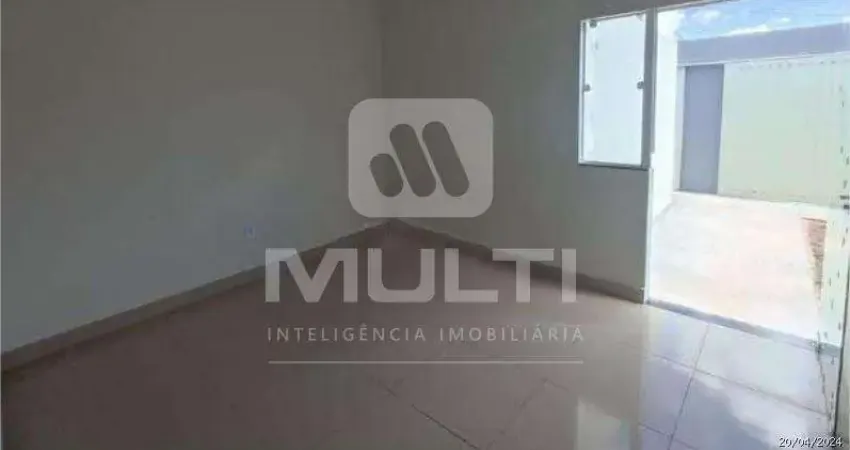 Casa com 2 quartos à venda no Shopping Park, Uberlândia 