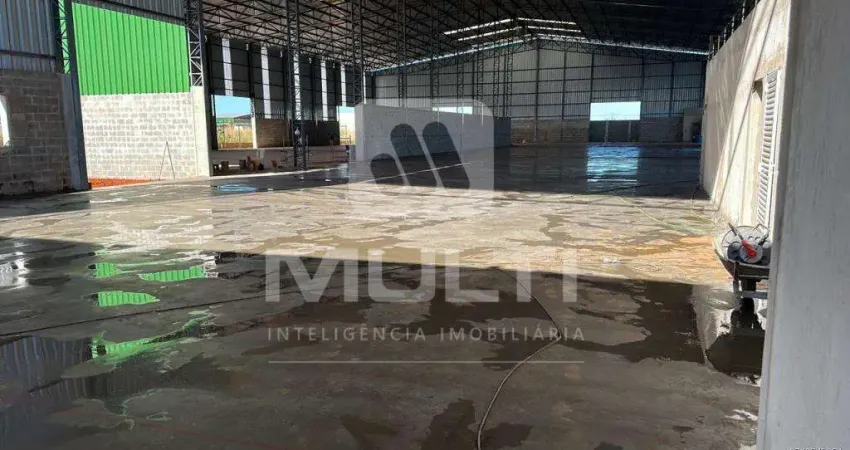 Barracão / Galpão / Depósito à venda no Loteamento Centro Empresarial Leste III, Uberlândia 