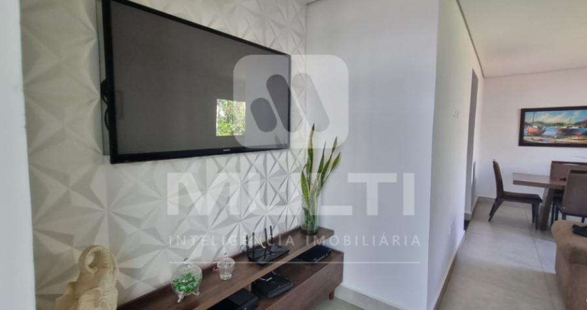 Casa com 4 quartos à venda no Jaraguá, Uberlândia 