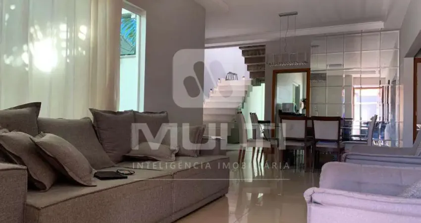 Casa com 4 quartos à venda no Buritis, Uberlândia 