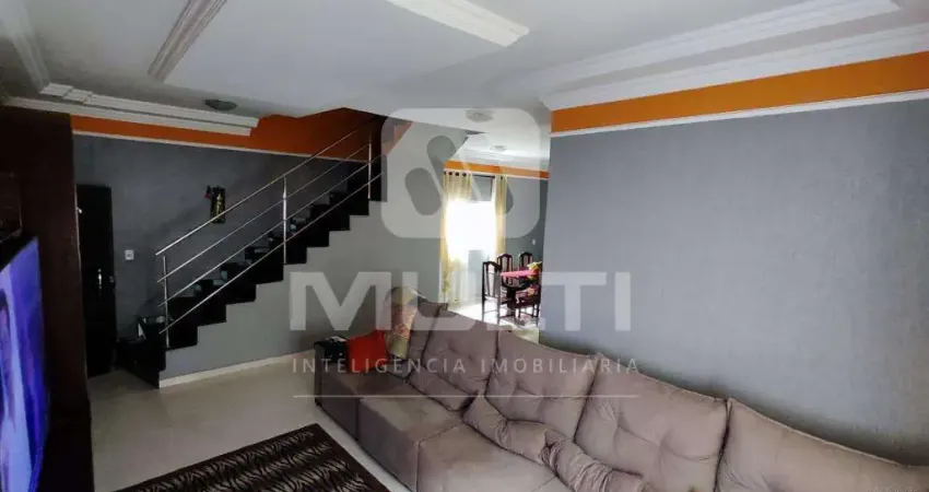 Apartamento com 5 quartos à venda no Centro, Uberlândia 