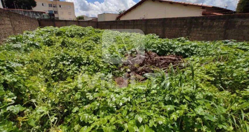 Terreno comercial à venda em Saraiva, Uberlândia 