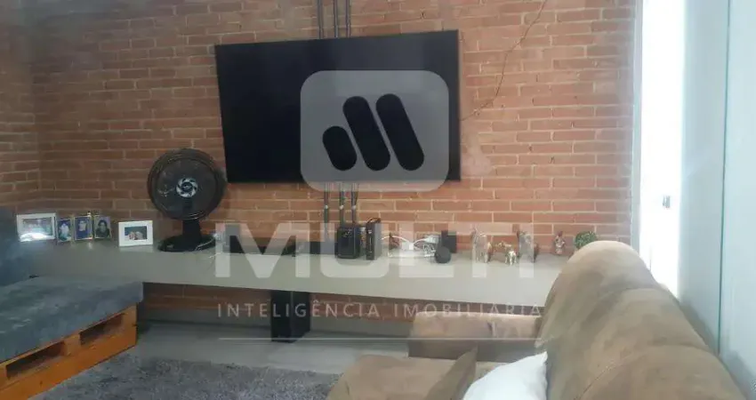 Casa com 3 quartos à venda no Tibery, Uberlândia 