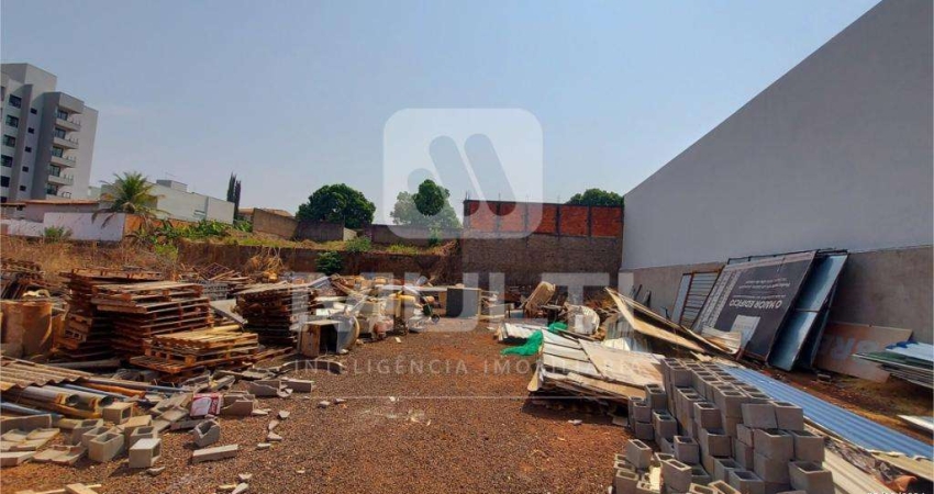 Terreno comercial à venda no Daniel Fonseca, Uberlândia 