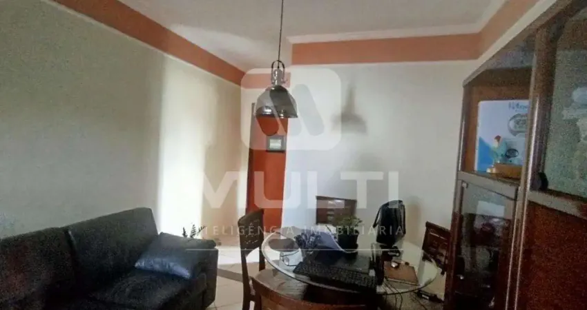 Apartamento com 3 quartos à venda no Umuarama, Uberlândia 