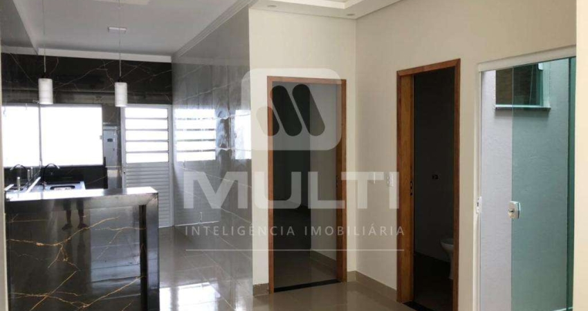 Casa com 2 quartos à venda no Parque Santo Antônio, Uberlândia 
