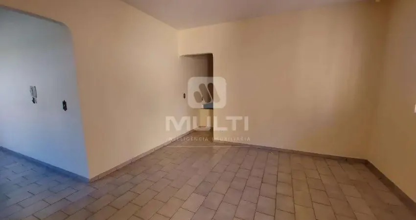 Casa com 3 quartos à venda no Santa Mônica, Uberlândia 