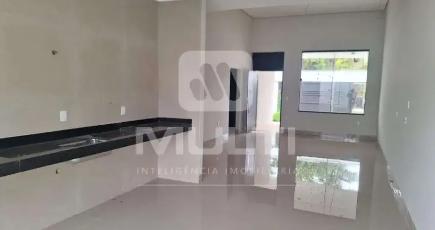 Casa com 3 quartos à venda na Cidade Jardim, Uberlândia 