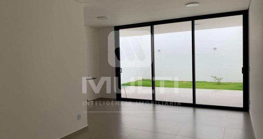 Casa com 3 quartos à venda no Itapema Sul, Uberlândia 
