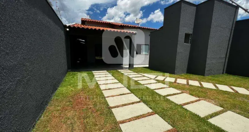 Casa com 3 quartos à venda no Jardim Europa, Uberlândia 