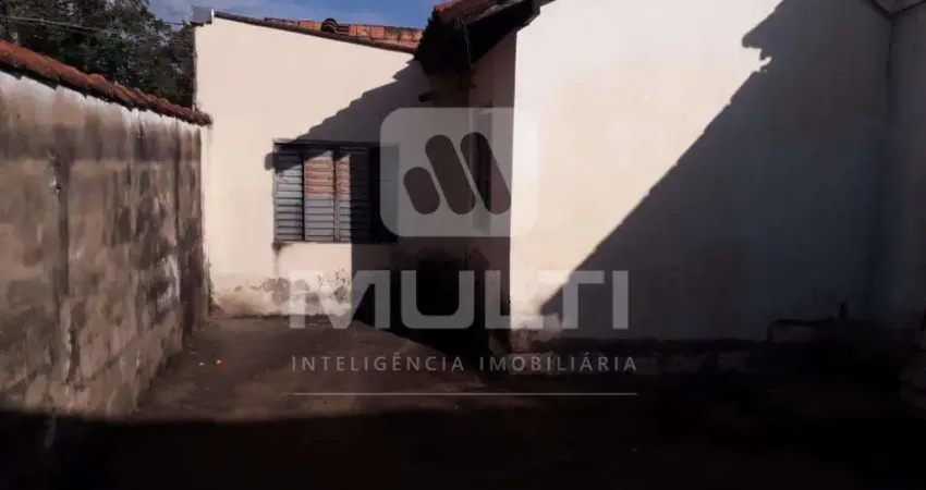 Casa com 3 quartos à venda no Luizote de Freitas, Uberlândia 