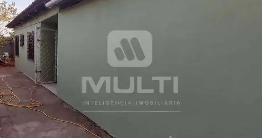 Casa com 3 quartos à venda no Jardim Holanda, Uberlândia 