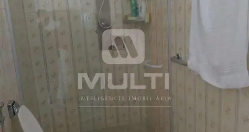 Casa com 3 quartos à venda no Centro, Uberlândia 