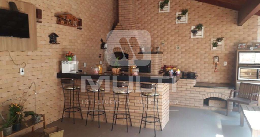 Casa com 3 quartos à venda no Jardim Itália, Uberlândia 