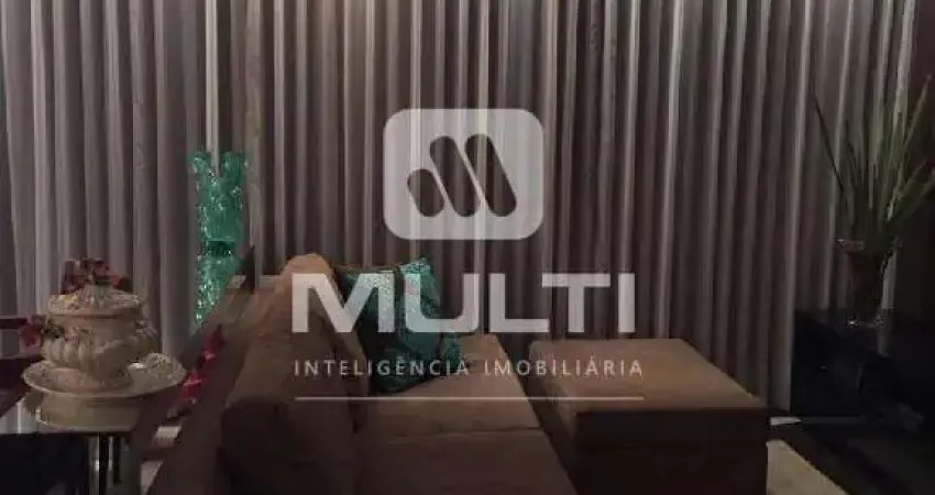 Apartamento com 2 quartos à venda no Martins, Uberlândia 