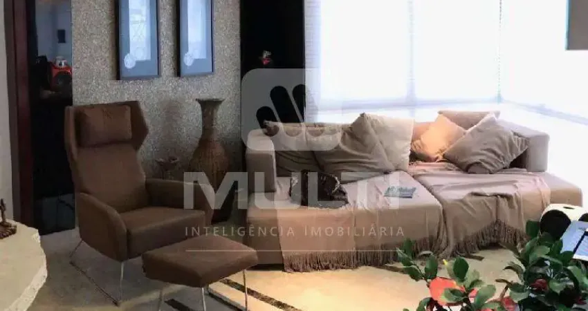 Apartamento com 3 quartos à venda no Centro, Uberlândia 