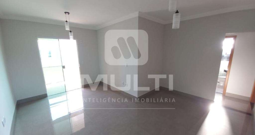 Apartamento com 3 quartos para alugar no Brasil, Uberlândia 