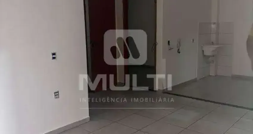 Apartamento com 2 quartos à venda no Grand Ville, Uberlândia 