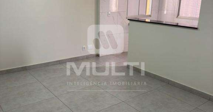Apartamento com 1 quarto à venda no Jardim Patrícia, Uberlândia 