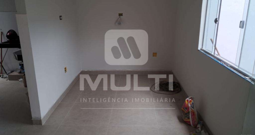 Casa com 3 quartos à venda em Laranjeiras, Uberlândia 