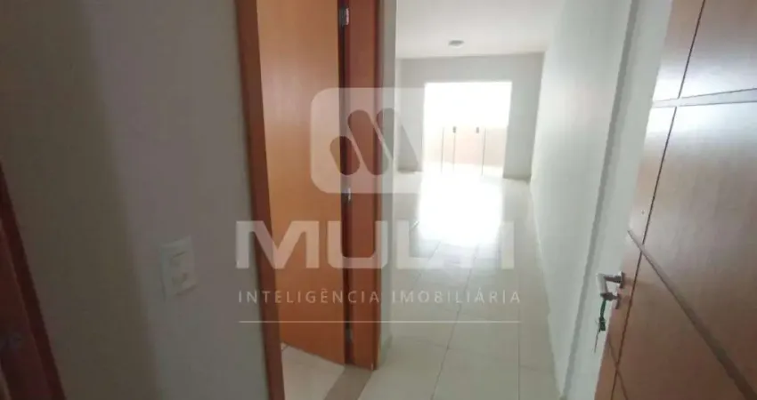 Apartamento com 3 quartos à venda no Centro, Uberlândia 
