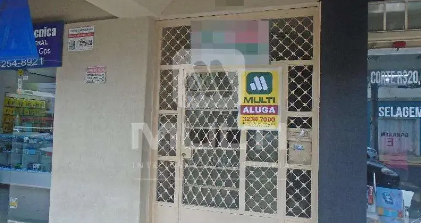 Apartamento com 3 quartos para alugar no Centro, Uberlândia 