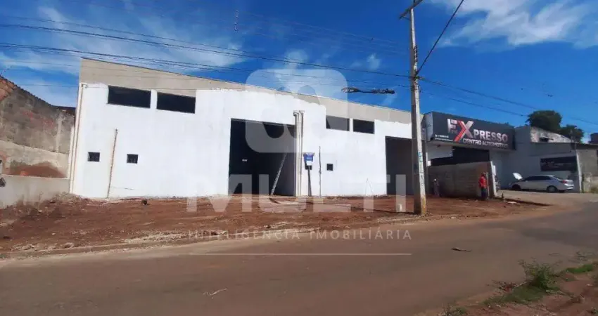 Barracão / Galpão / Depósito para alugar no Dona Zulmira, Uberlândia 