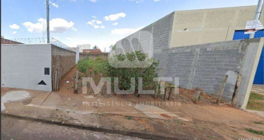 Terreno comercial à venda no Santa Mônica, Uberlândia 